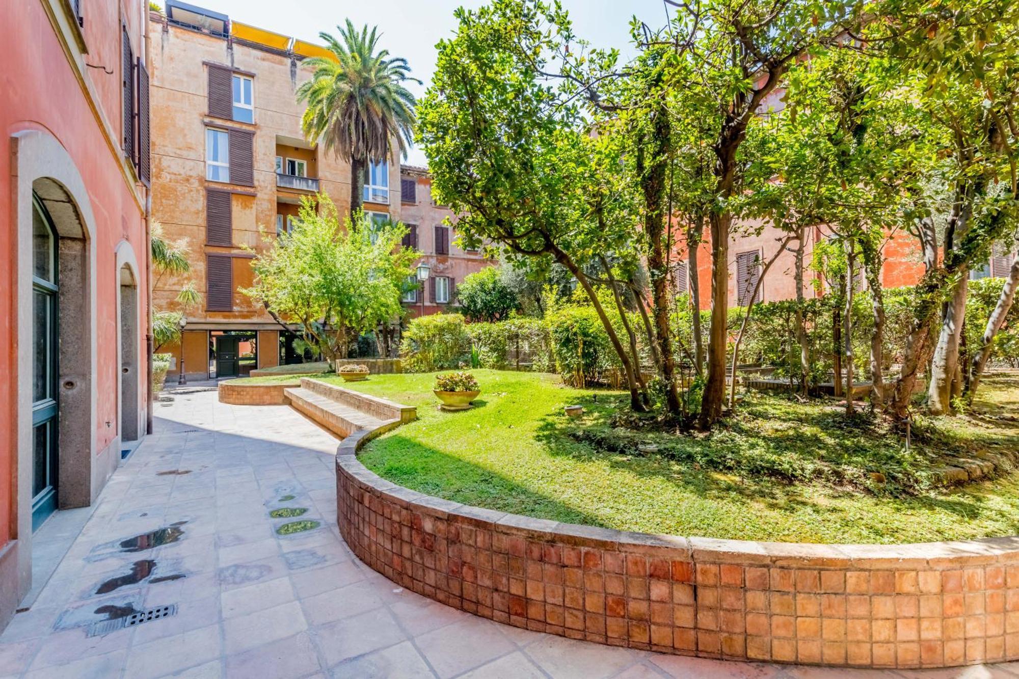 דירות רומא House Trevi מראה חיצוני תמונה